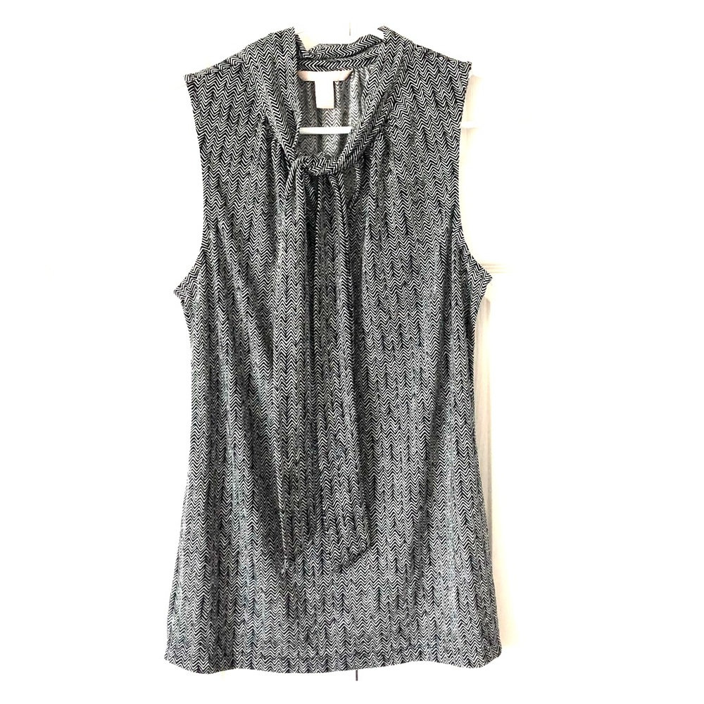 Banana Republic Black and White sleeveless top